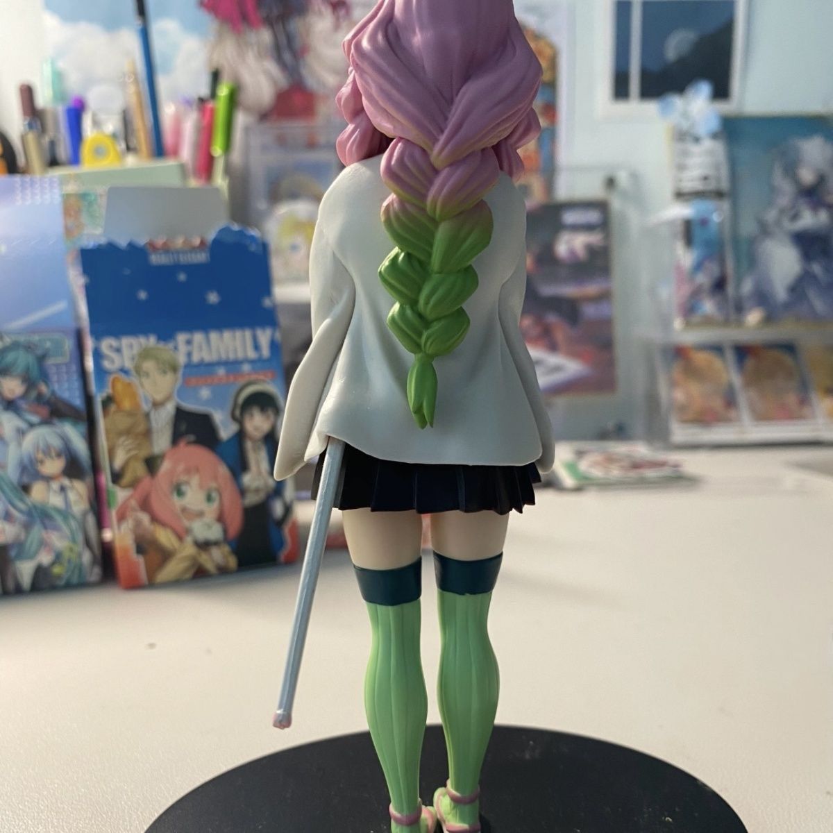 Demon Slayer Aşk Sütunu Mitsur - Cosplay Prop Display incelemesi ve fiyatı