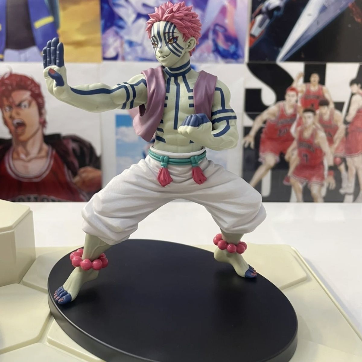 Demon Slayer 15cm Üst Ay Üçlü  - Cosplay Prop Display incelemesi ve fiyatı